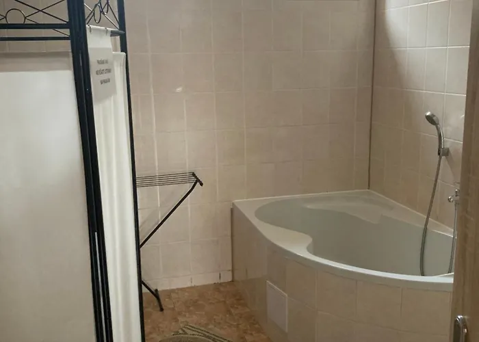 Apartment Apartmanovy V Priemyselnej Zone